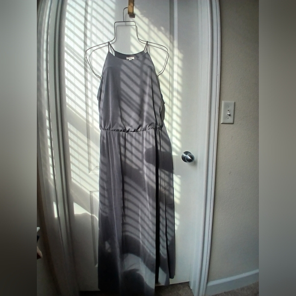 GAP Gray Halter Maxi Sundress - Picture 4 of 6